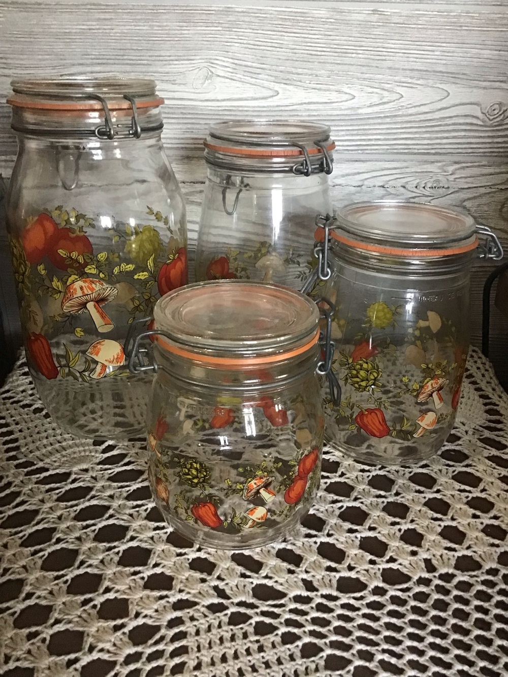 Arcoroc “Spice of Life” glass canisters. Set of 4. Made in France